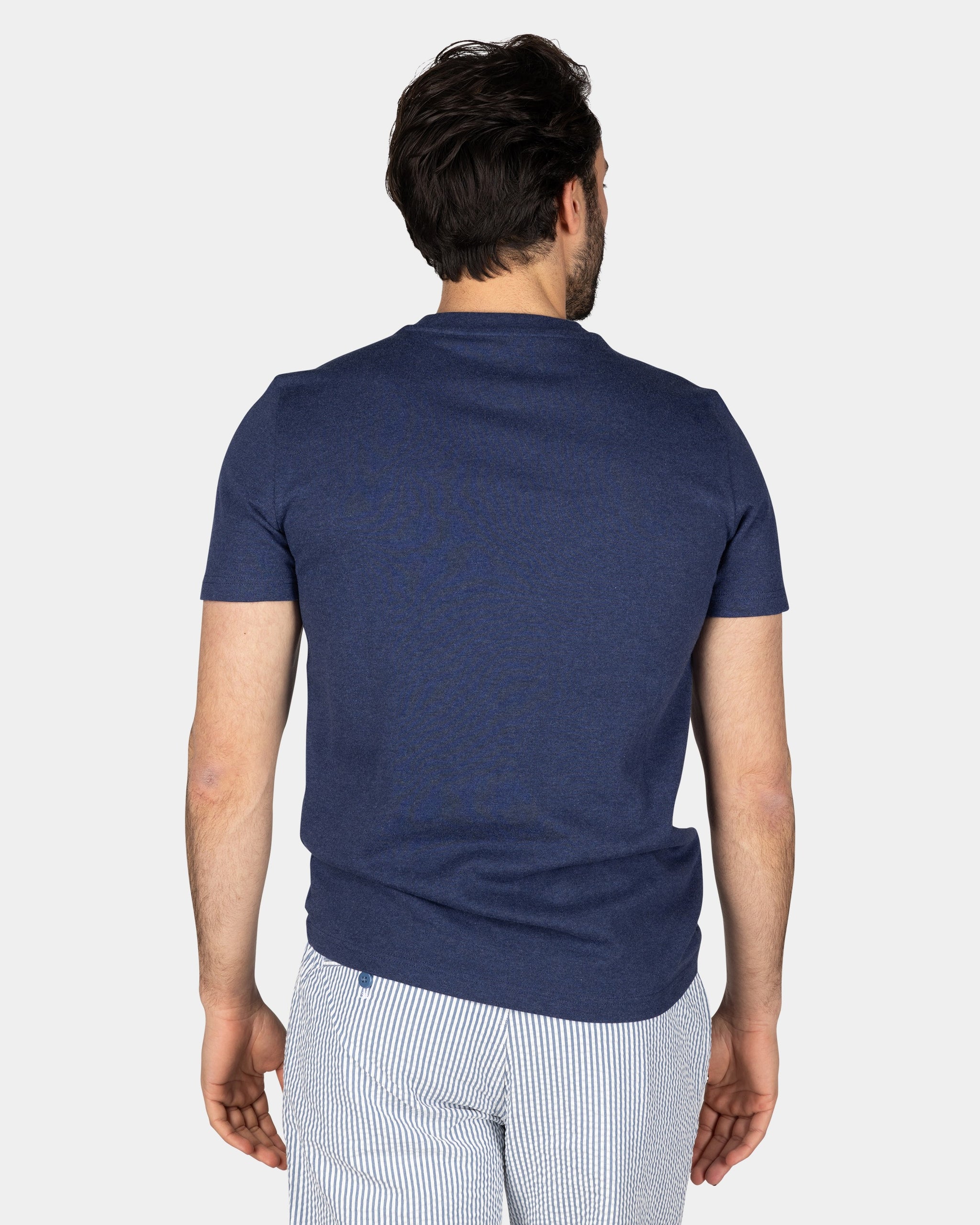 Navy effen t-shirt van organisch katoen Navy effen t-shirt van organisch katoen