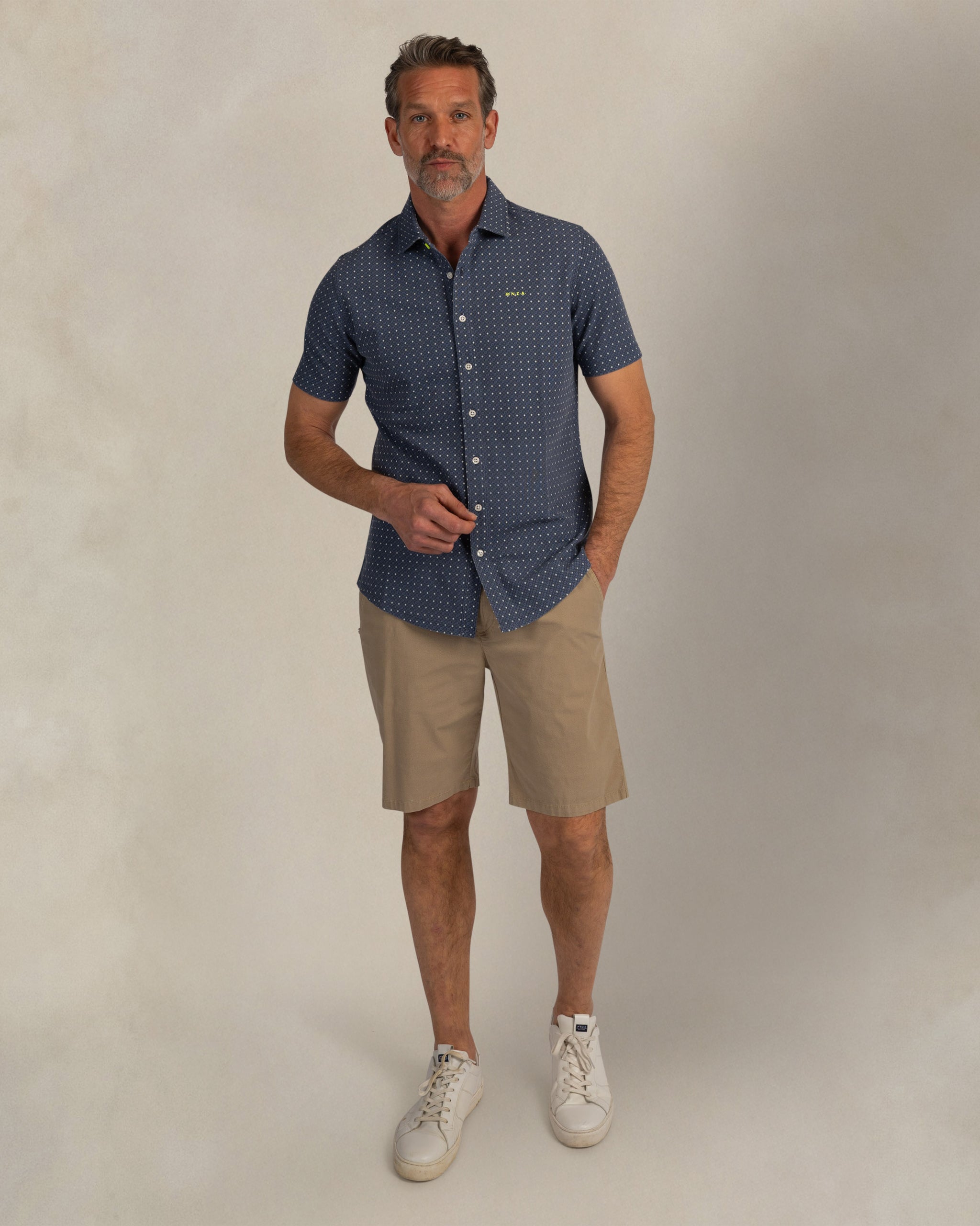 Blaues Baumwollhemd mit Print Blaues Baumwollhemd mit Print