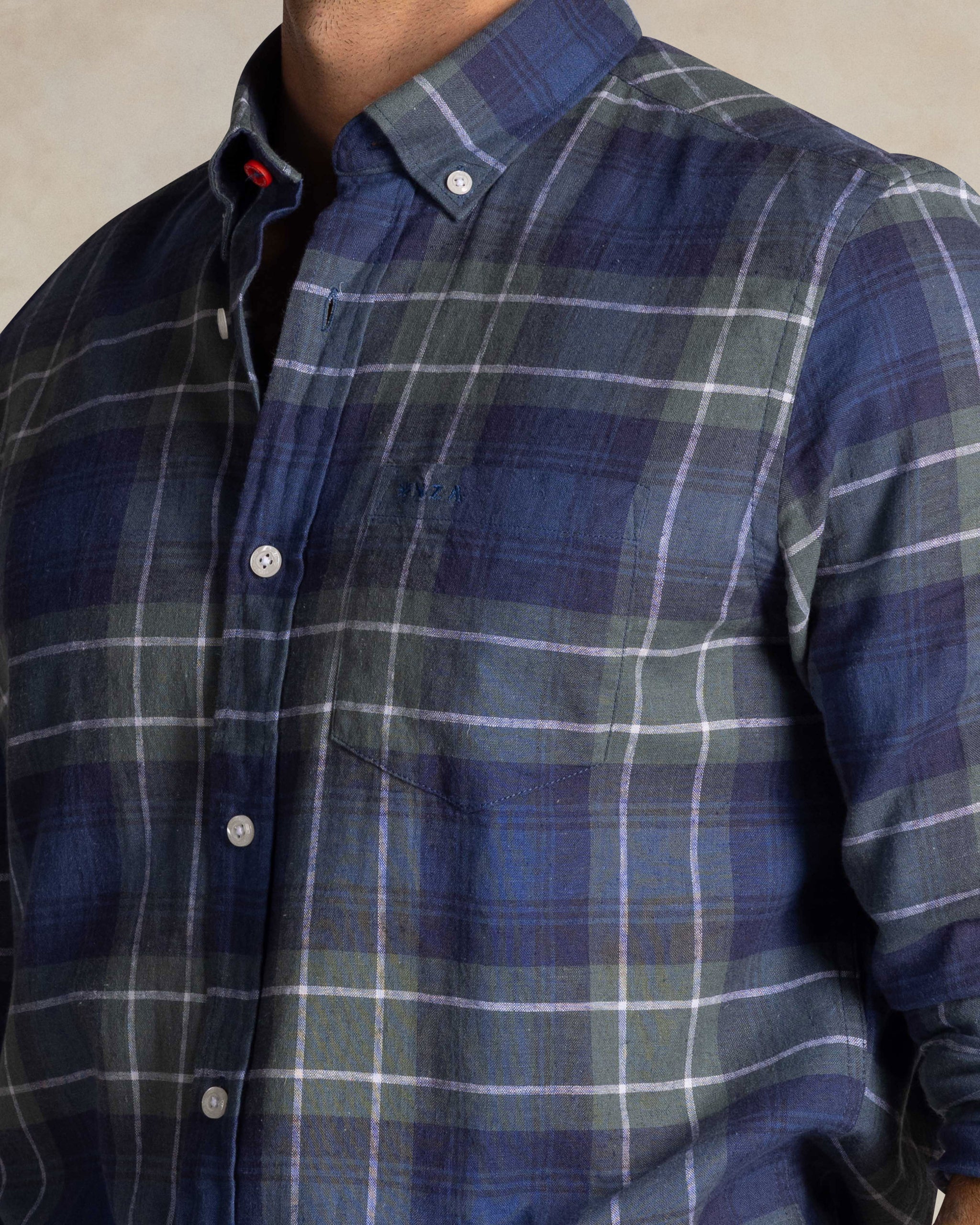 Chemise en lin bleue à carreaux Chemise en lin bleue à carreaux