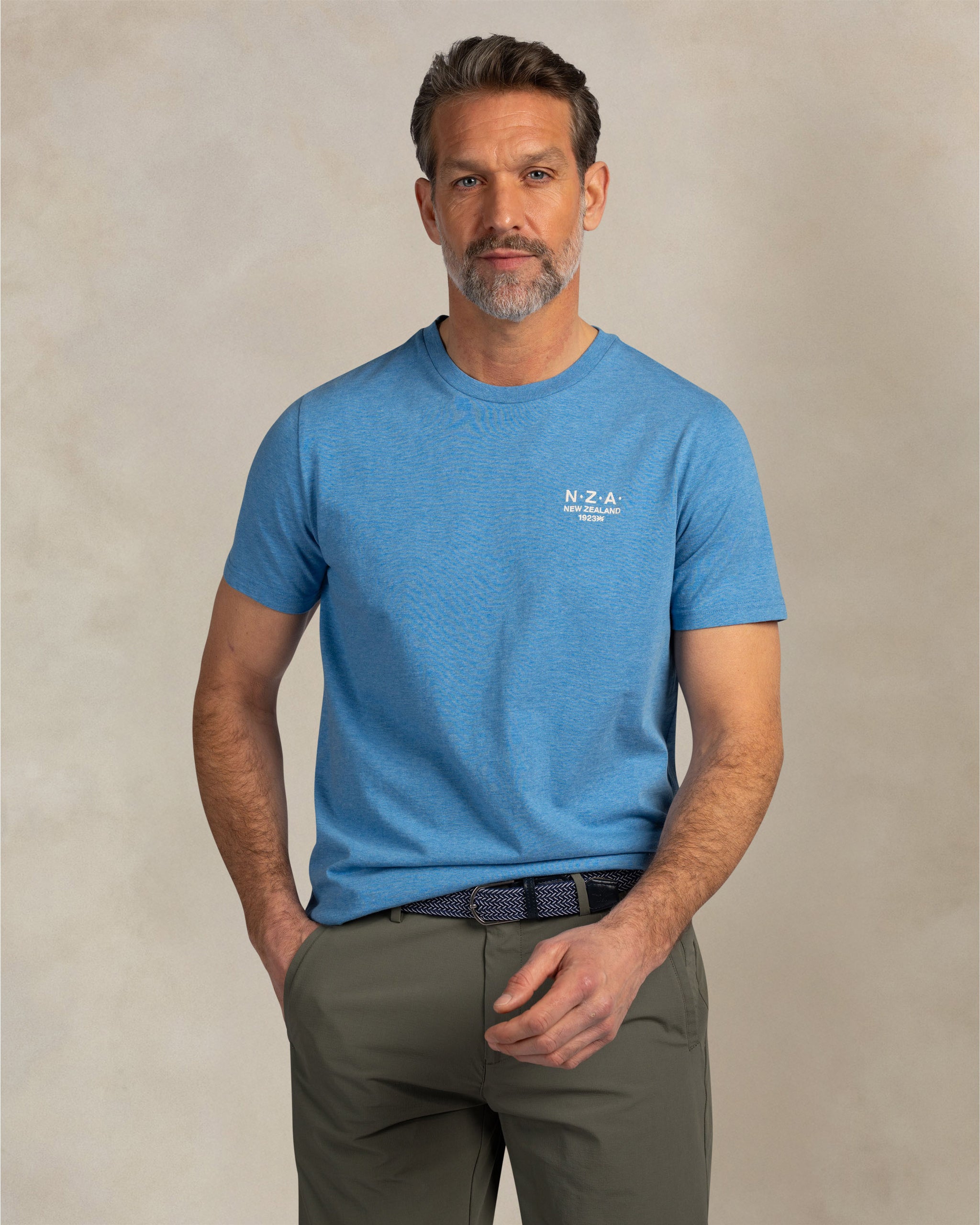 Blauw 100% katoenen t-shirt Blauw 100% katoenen t-shirt