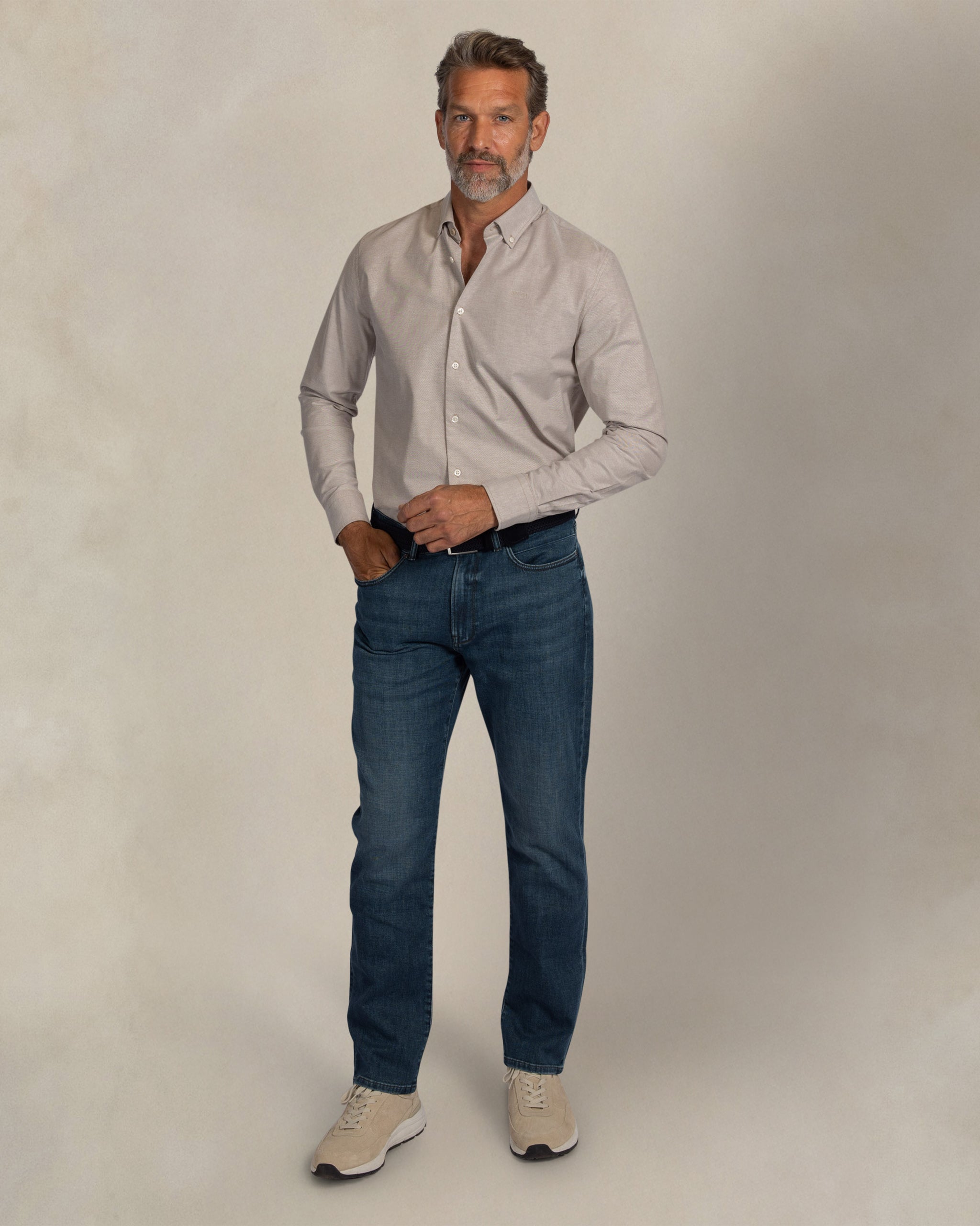 Camisa elástica de algodón crudo Camisa elástica de algodón crudo