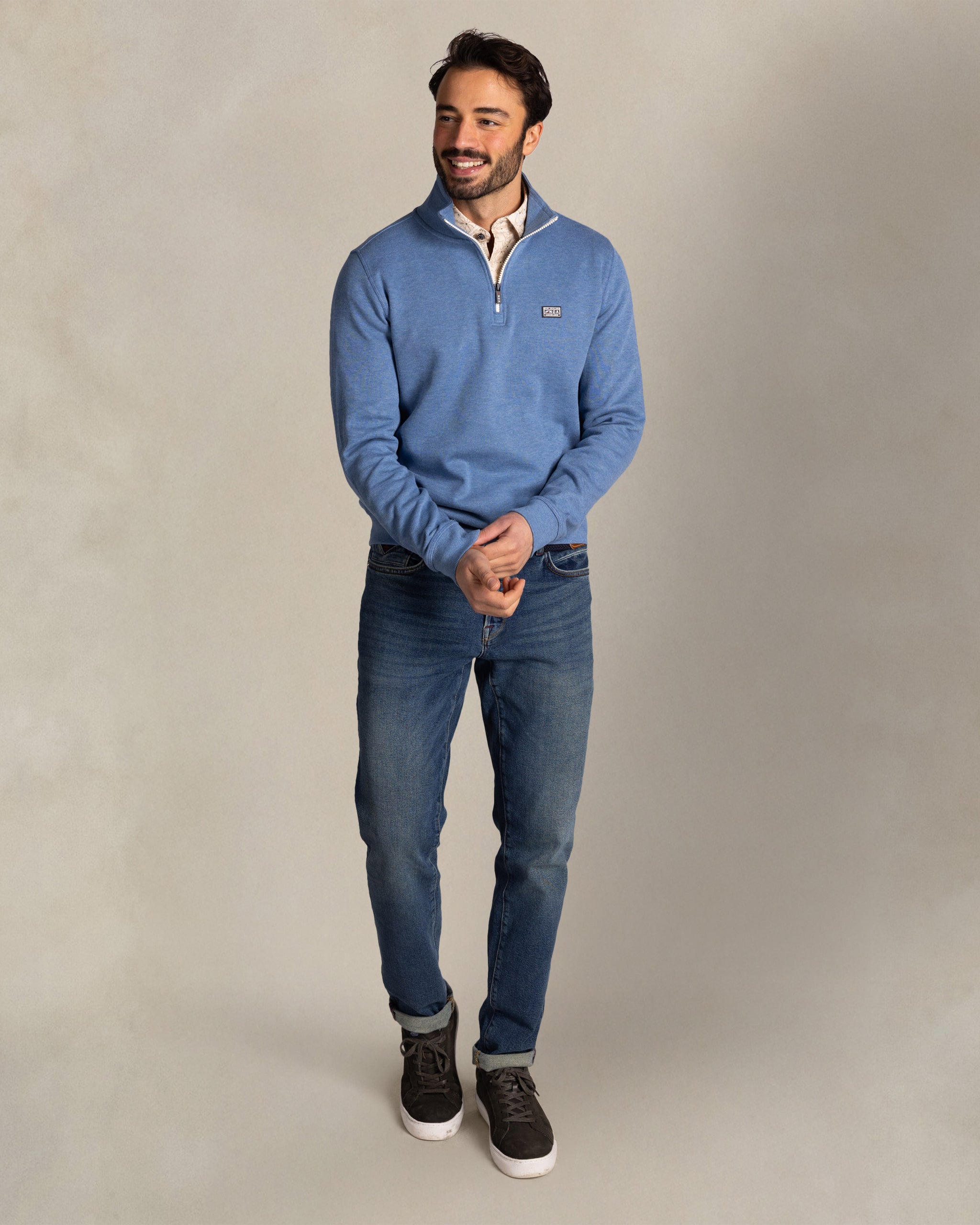 Blauwe katoenen half zip sweater Blauwe katoenen half zip sweater