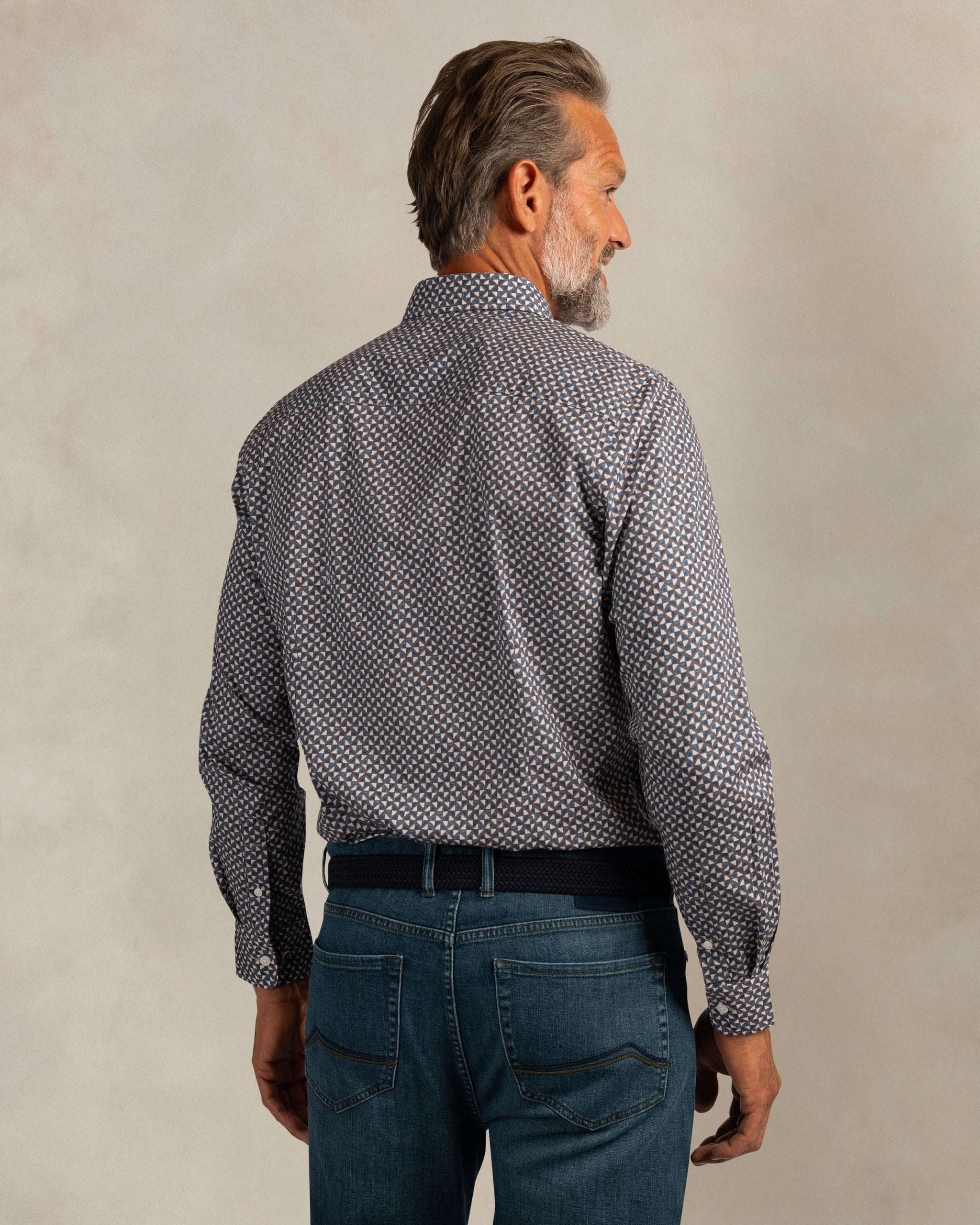 Ecru cotton stretch shirt Ecru cotton stretch shirt