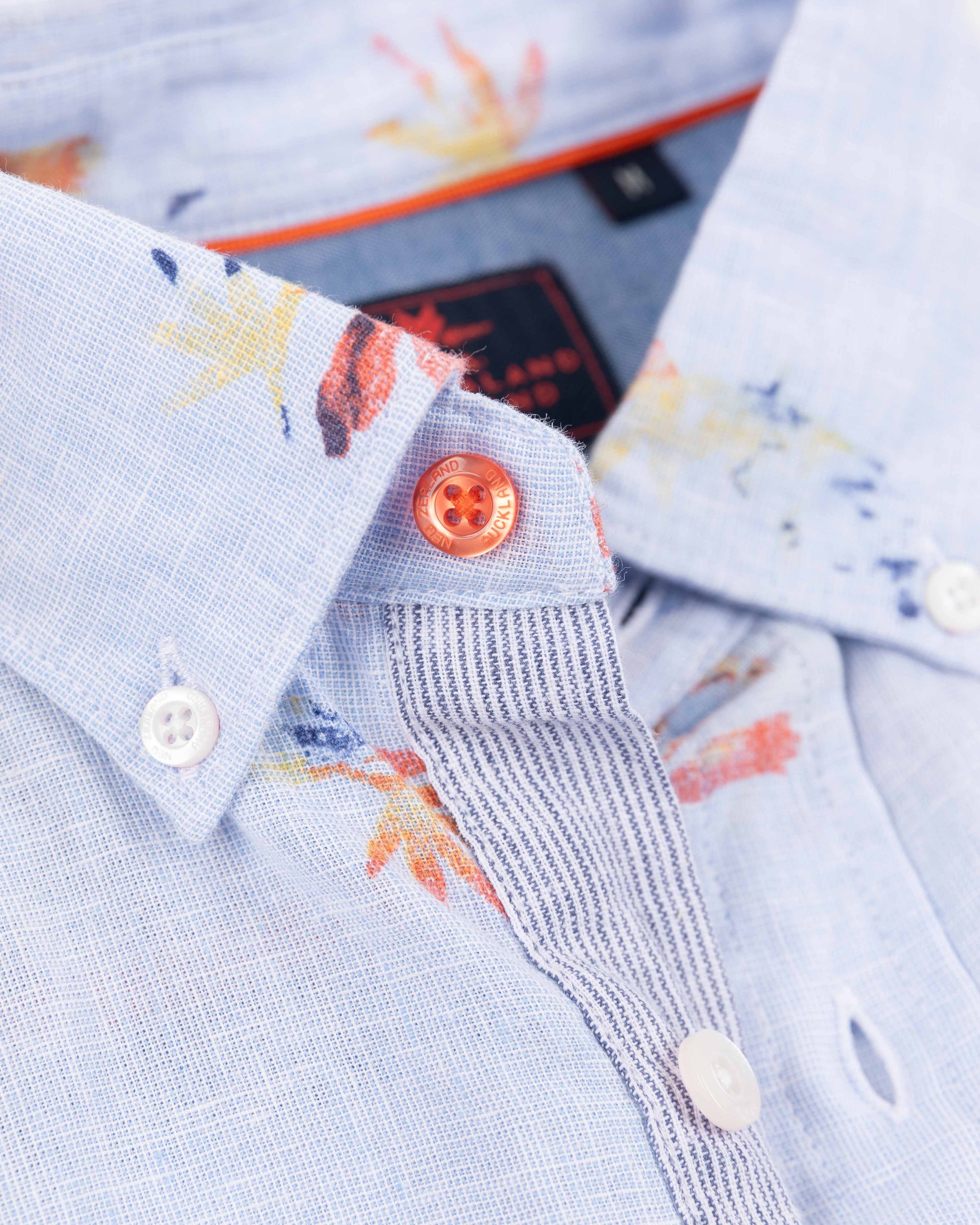 Camisa de lino con estampado floral. - Rhythm Blue Camisa de lino con estampado floral. - Rhythm Blue