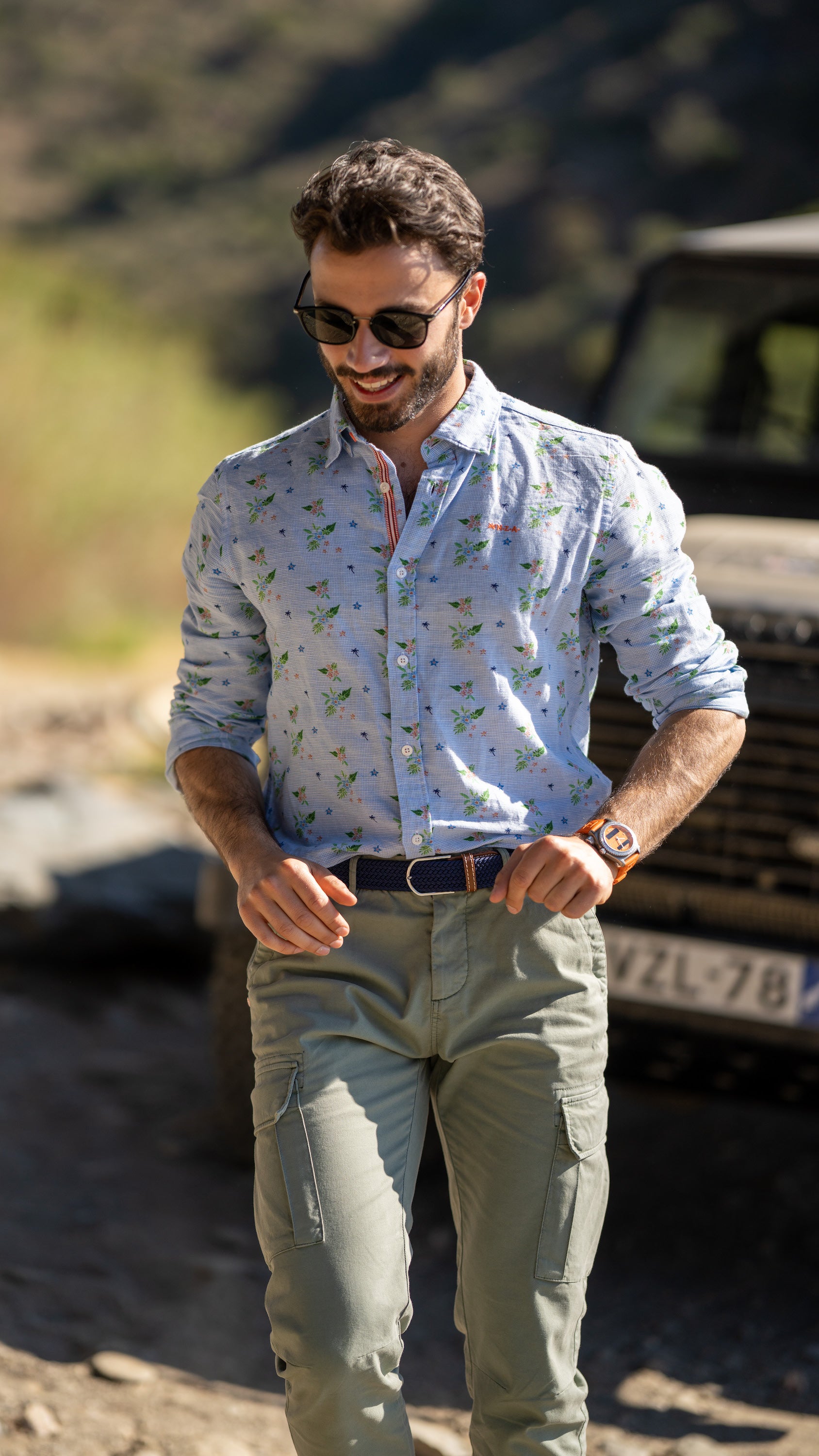 Blue shirt with flower print - Dusk Navy Blue shirt with flower print - Dusk Navy