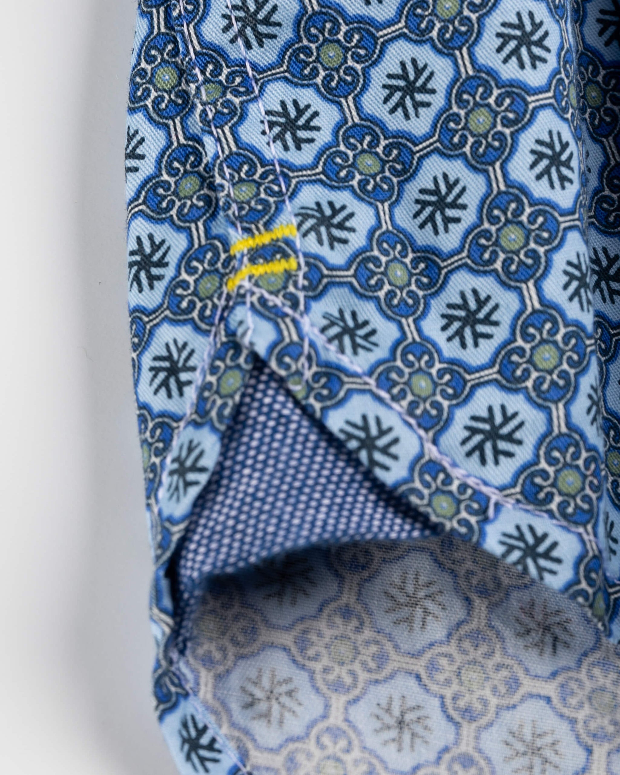 Overhemd met lange mouwen en print Rotootuaura - Ink Navy Overhemd met lange mouwen en print Rotootuaura - Ink Navy