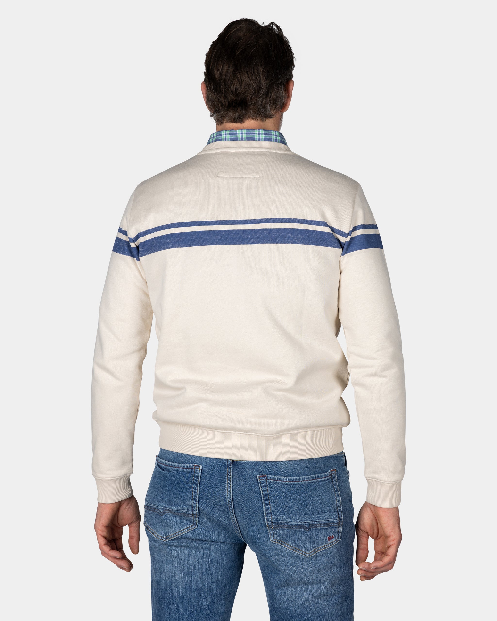 Witte trui met lichtblauwe strepen Witte trui met lichtblauwe strepen