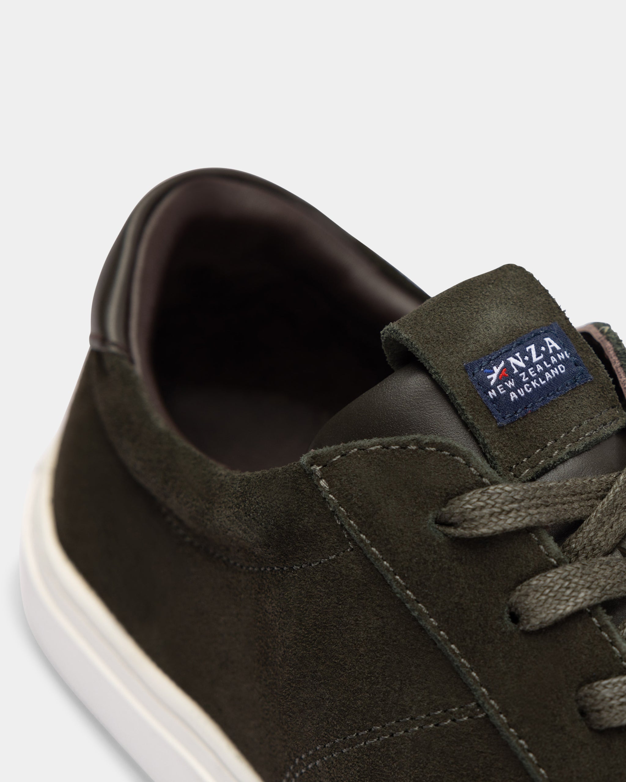 Casual sneaker Casual sneaker