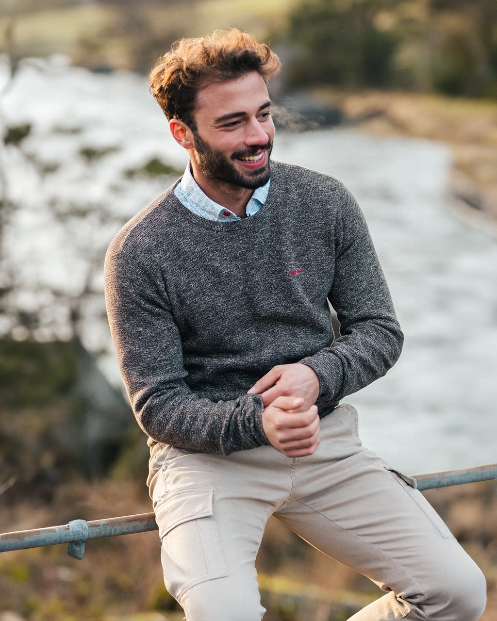 Brown knitted sweater with round neck - Mud Brown knitted sweater with round neck - Mud