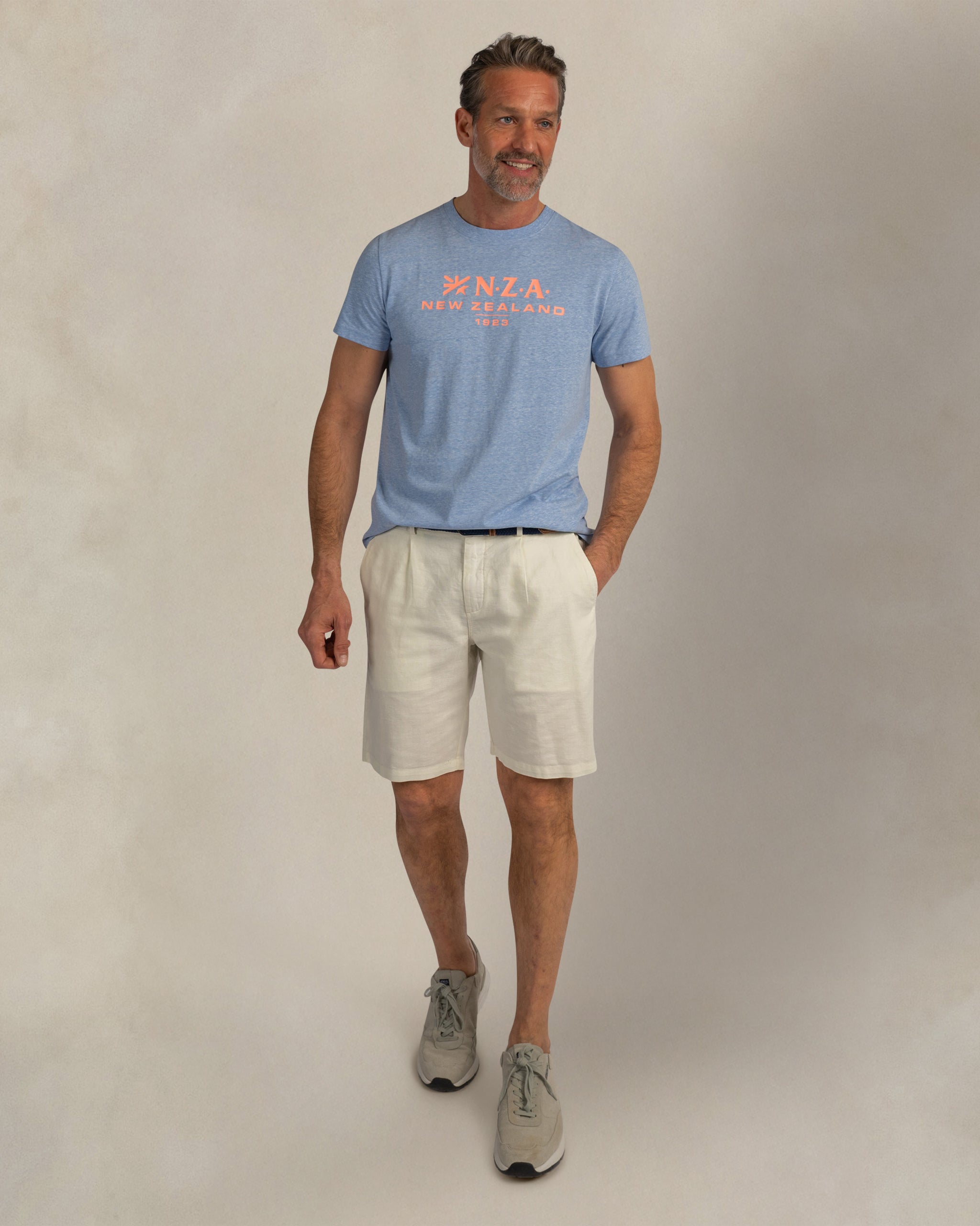 Lichtblauw logo t-shirt Lichtblauw logo t-shirt