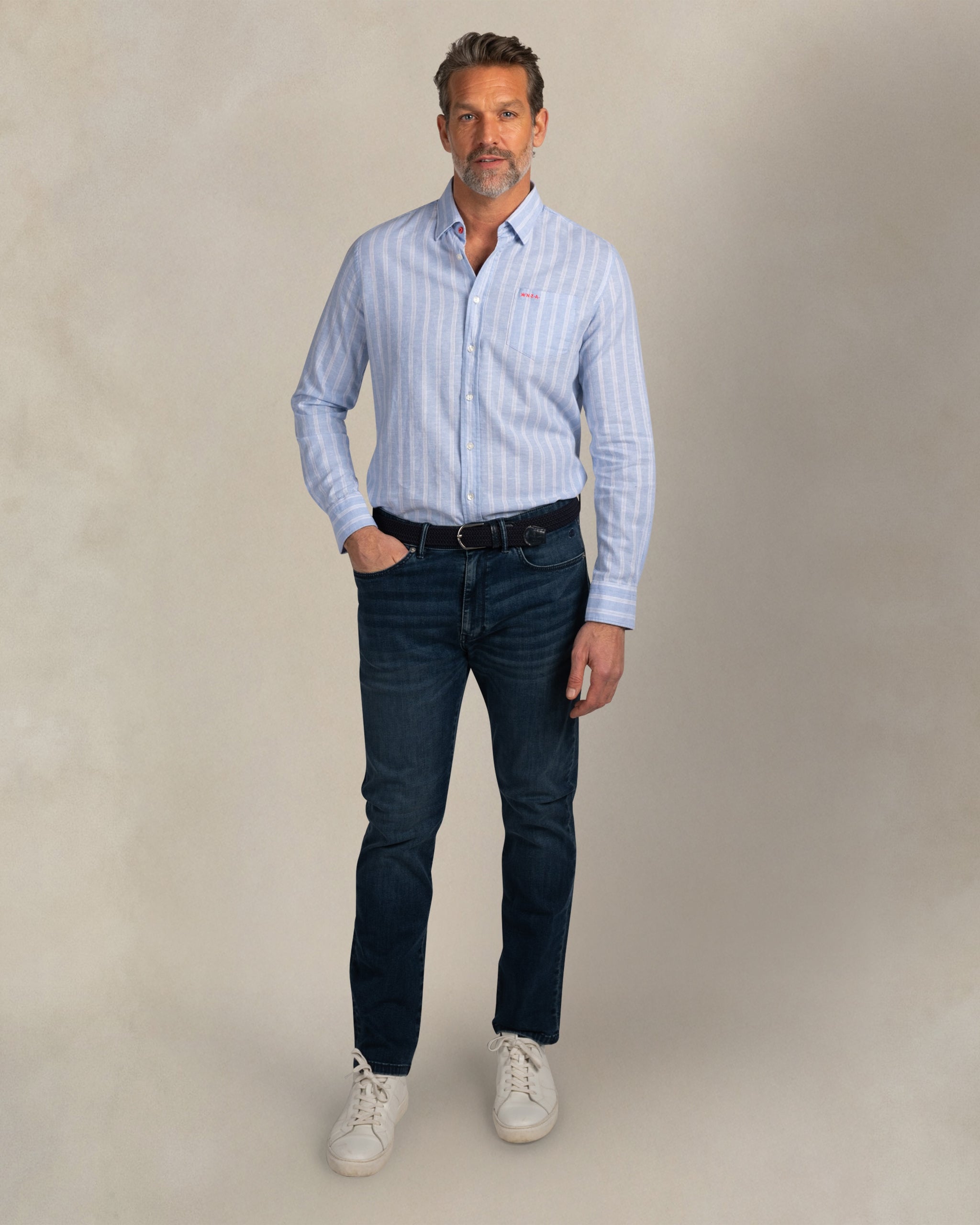 Blauwe linnen mix overhemd Blauwe linnen mix overhemd