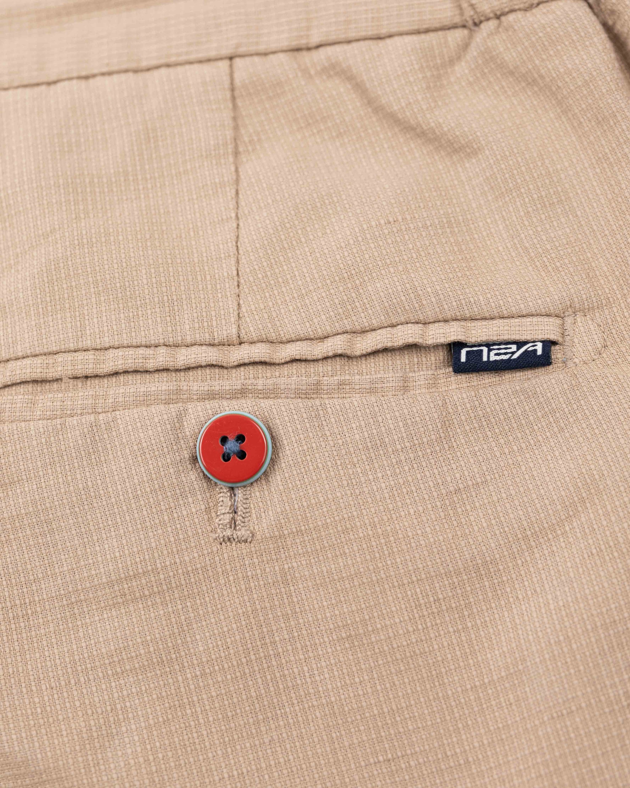 Chinos aus Leinen und Baumwolle - Shimmering Sand Chinos aus Leinen und Baumwolle - Shimmering Sand