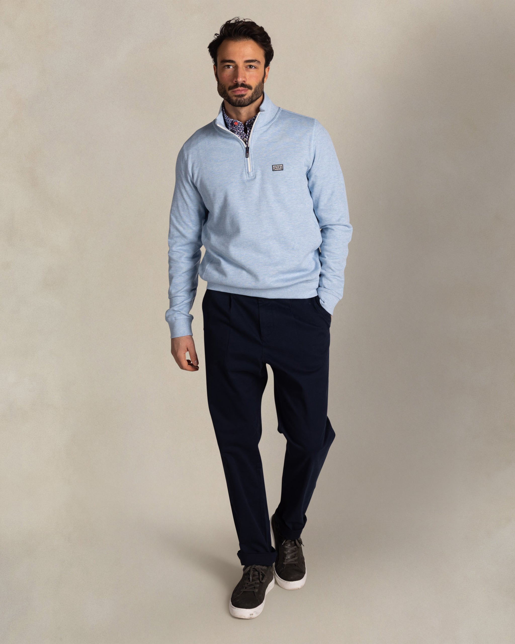 Blauwe katoenen half zip sweater Blauwe katoenen half zip sweater