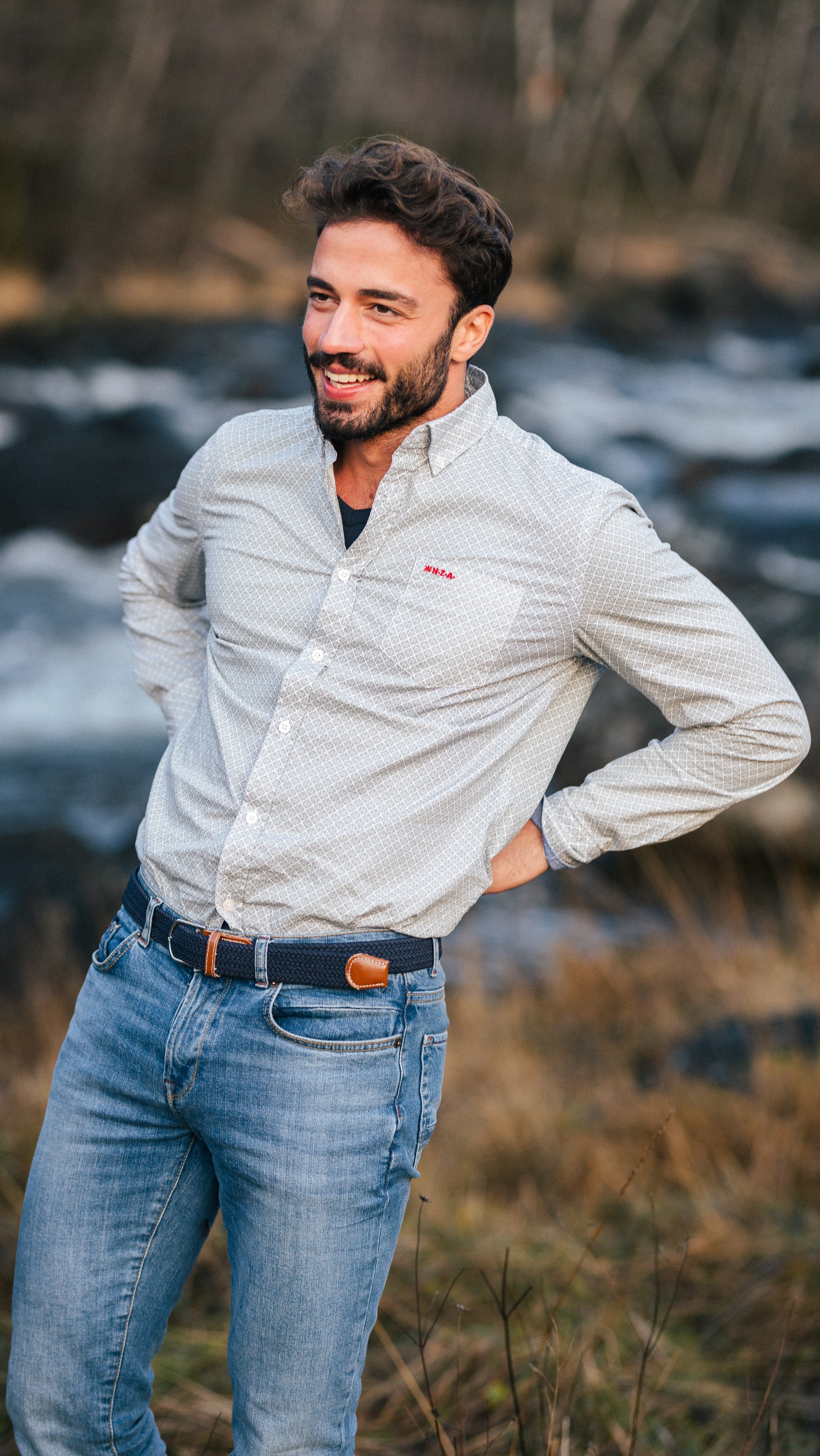 Chemise gris clair avec imprimé à pois - Off White Chemise gris clair avec imprimé à pois - Off White