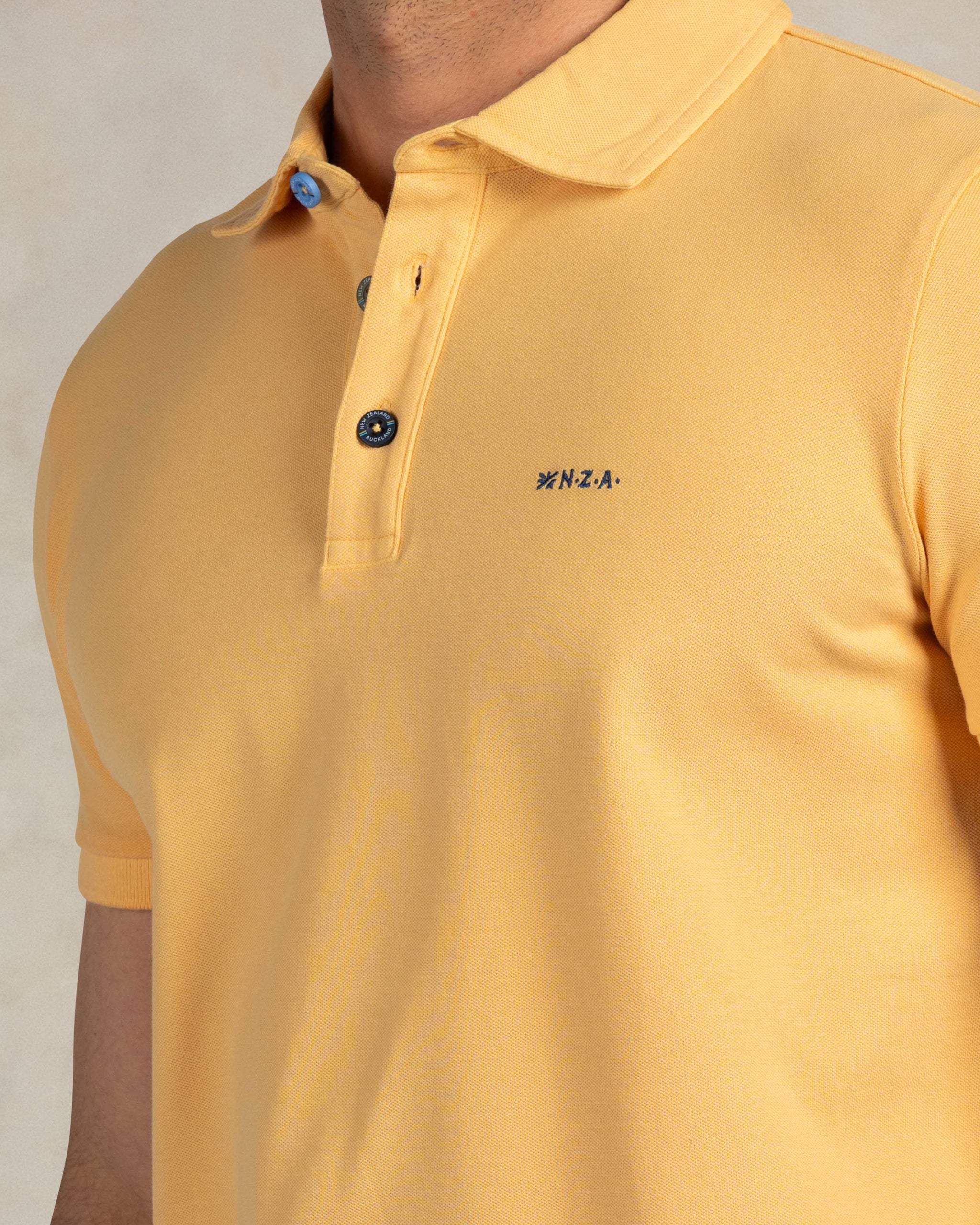 Polo amarillo de algodón elástico Polo amarillo de algodón elástico