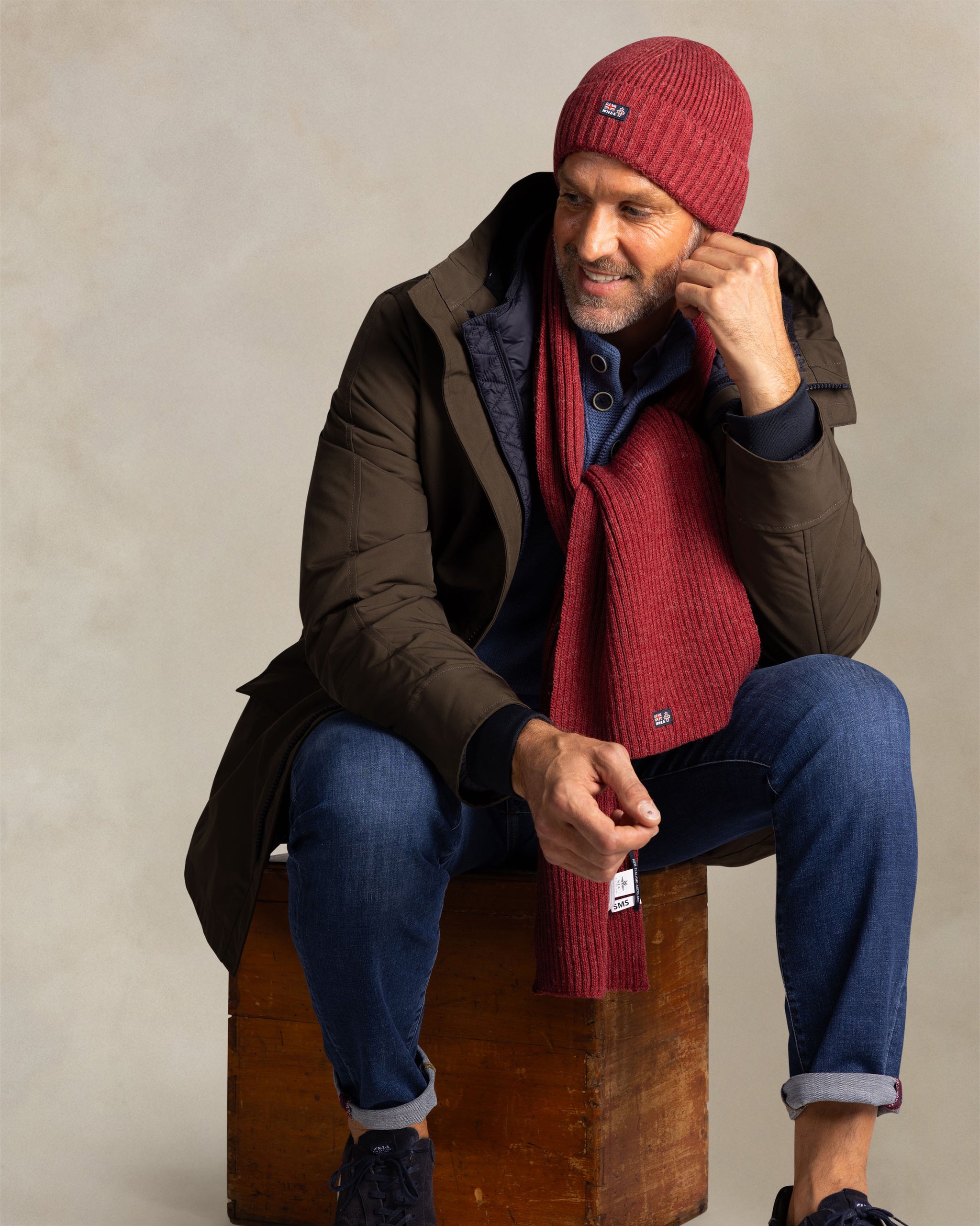 Bonnet rouge en maille Bonnet rouge en maille