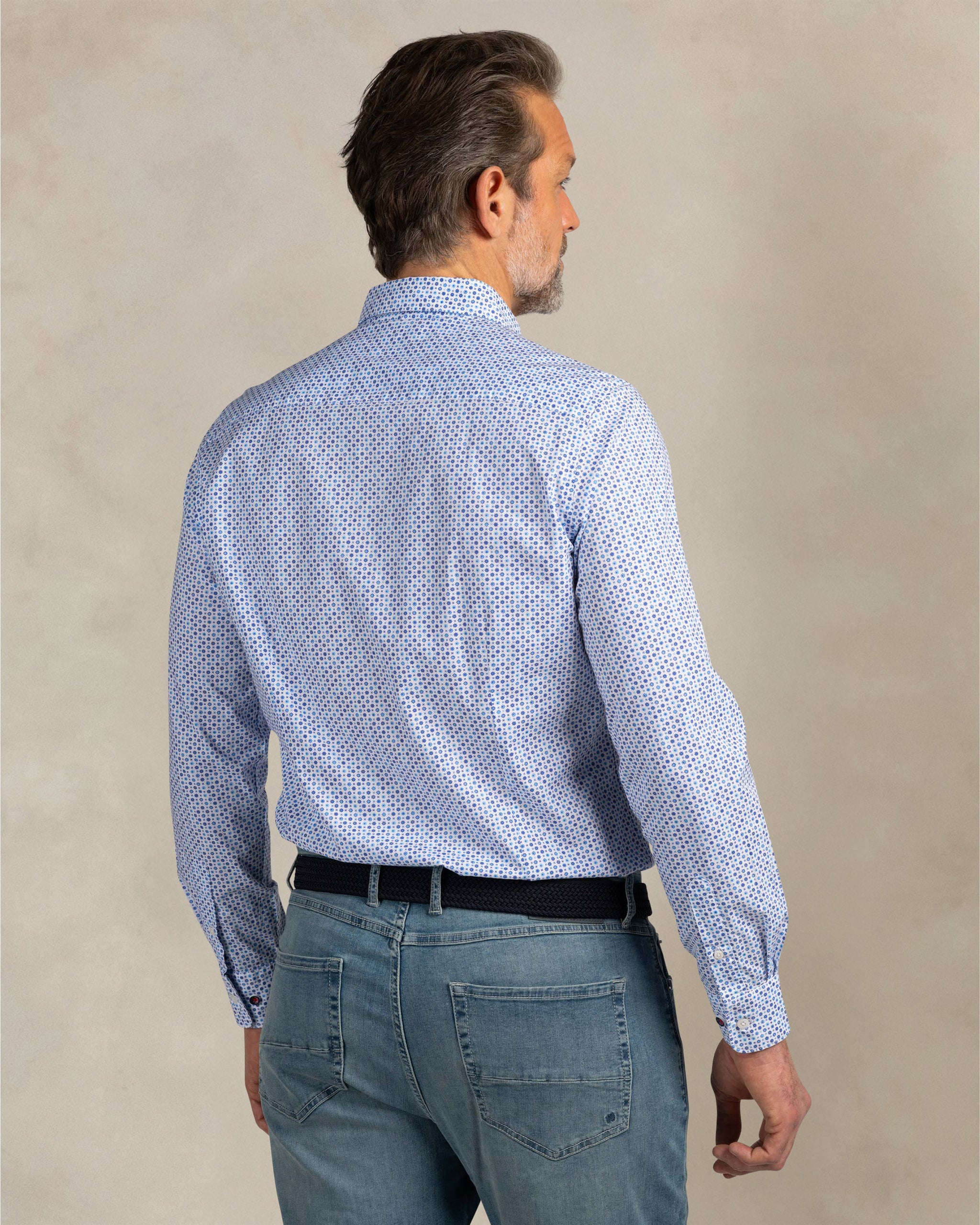 Blauw katoenen stretch overhemd Blauw katoenen stretch overhemd