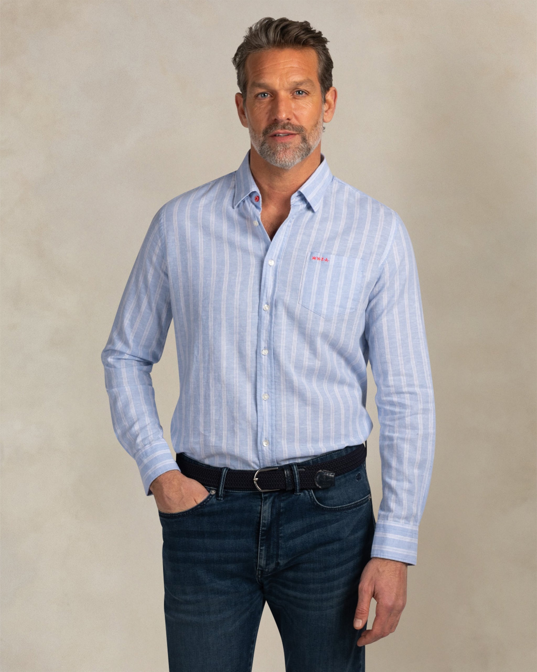 Blauwe linnen mix overhemd Blauwe linnen mix overhemd