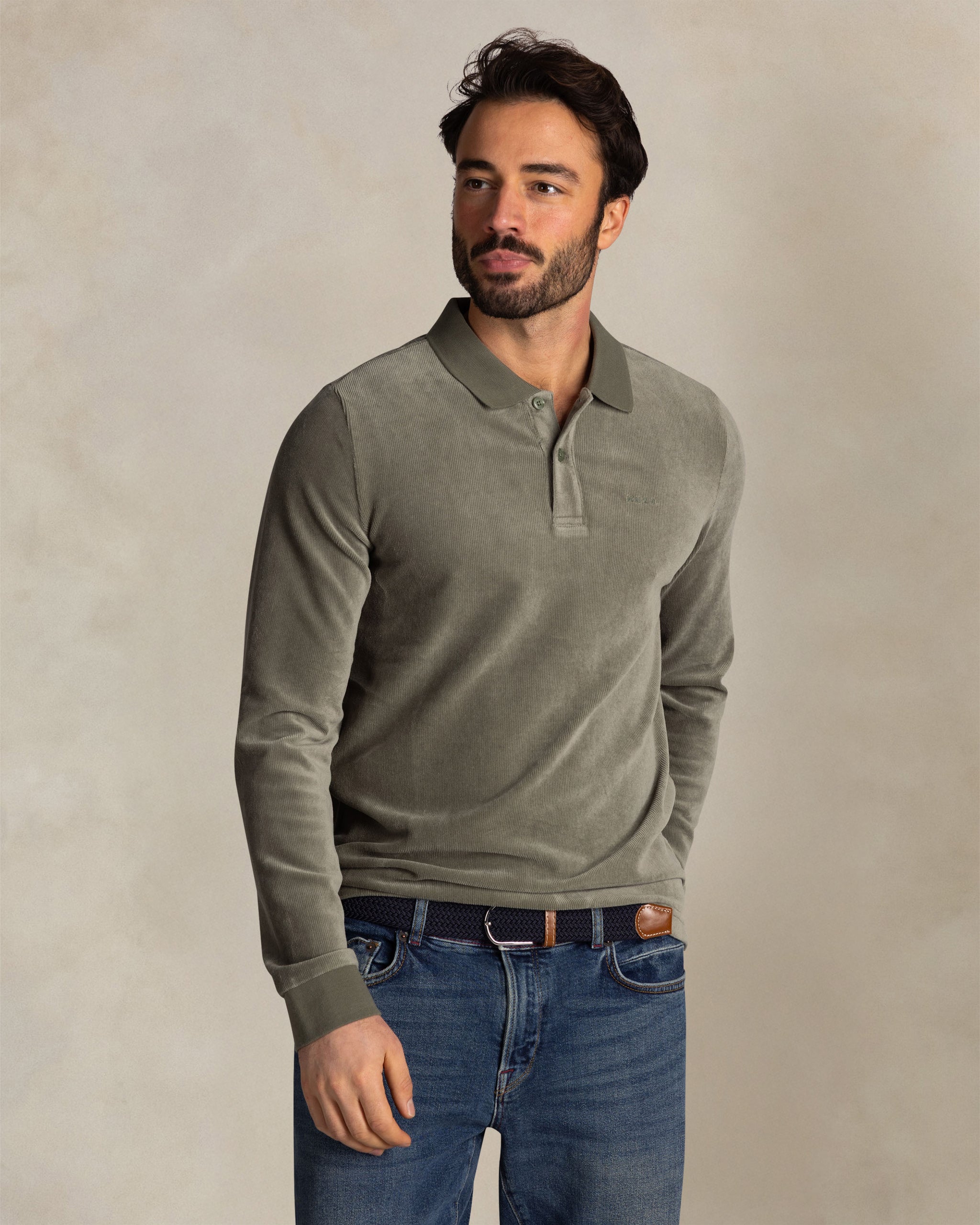 Groene katoenen polo met lange mouwen Groene katoenen polo met lange mouwen