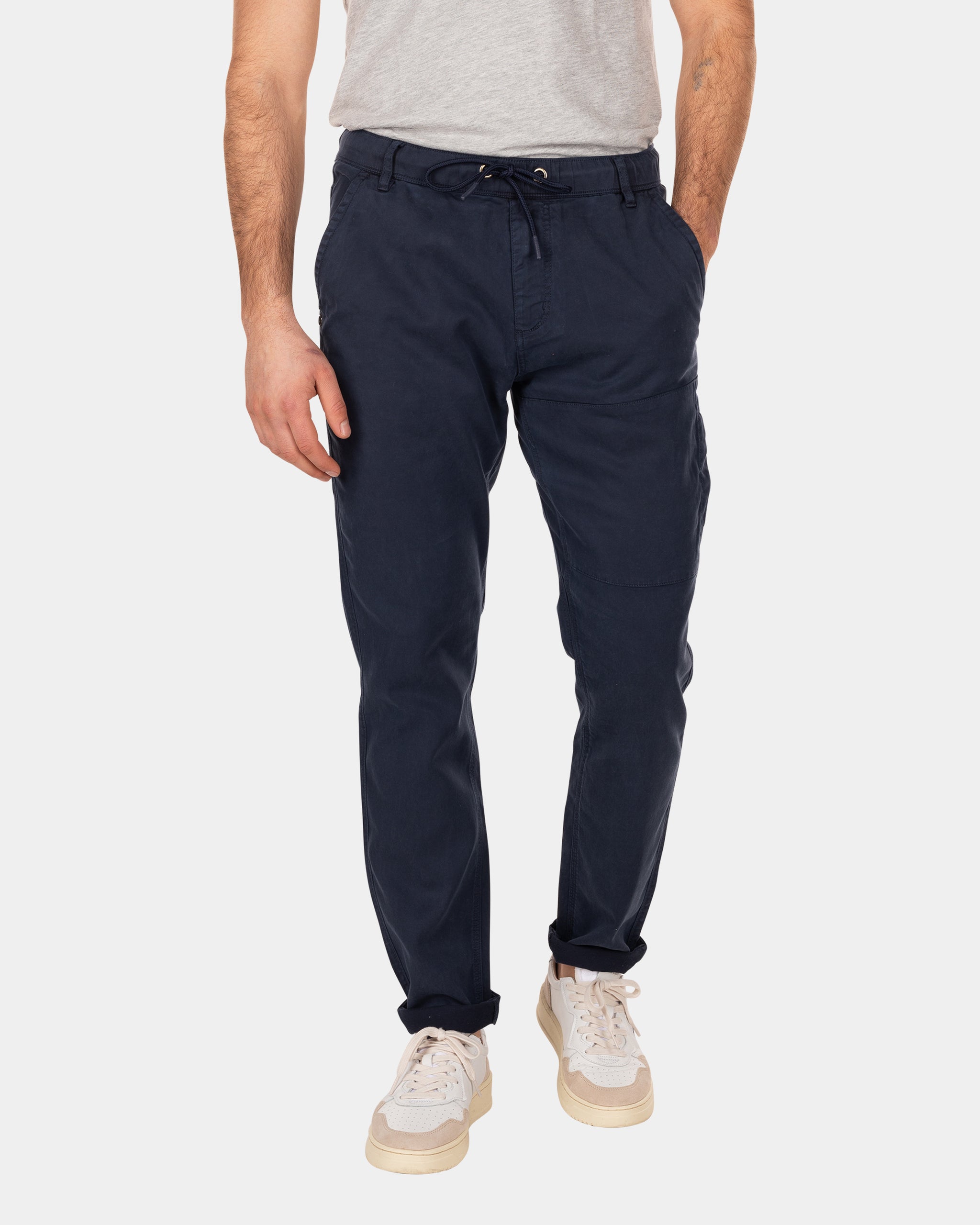Sportive solid coloured chino - Traditional Navy Sportive solid coloured chino - Traditional Navy