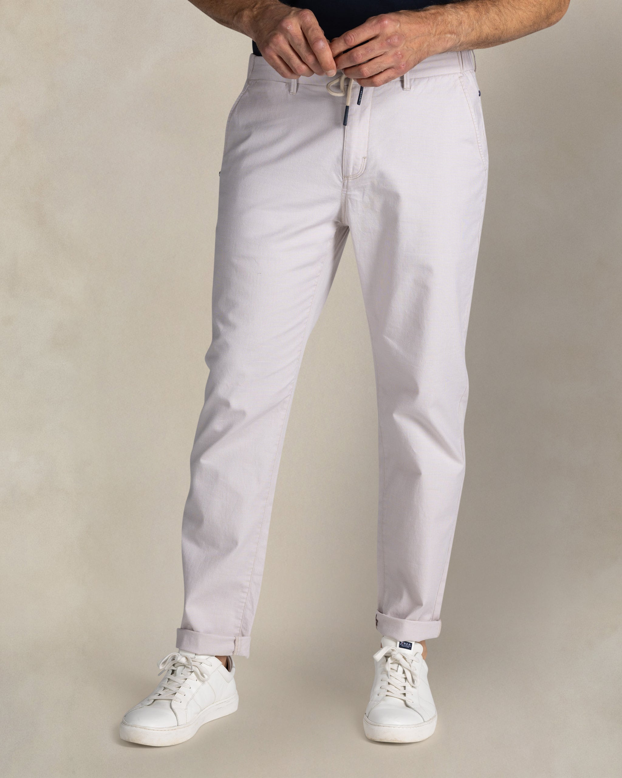 Ecru Baumwollhose mit Kordelzug und Stretch Ecru Baumwollhose mit Kordelzug und Stretch