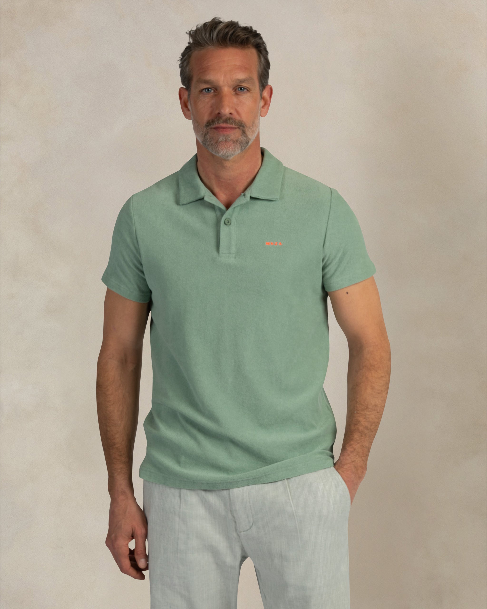 Polo vert 100 % coton Polo vert 100 % coton