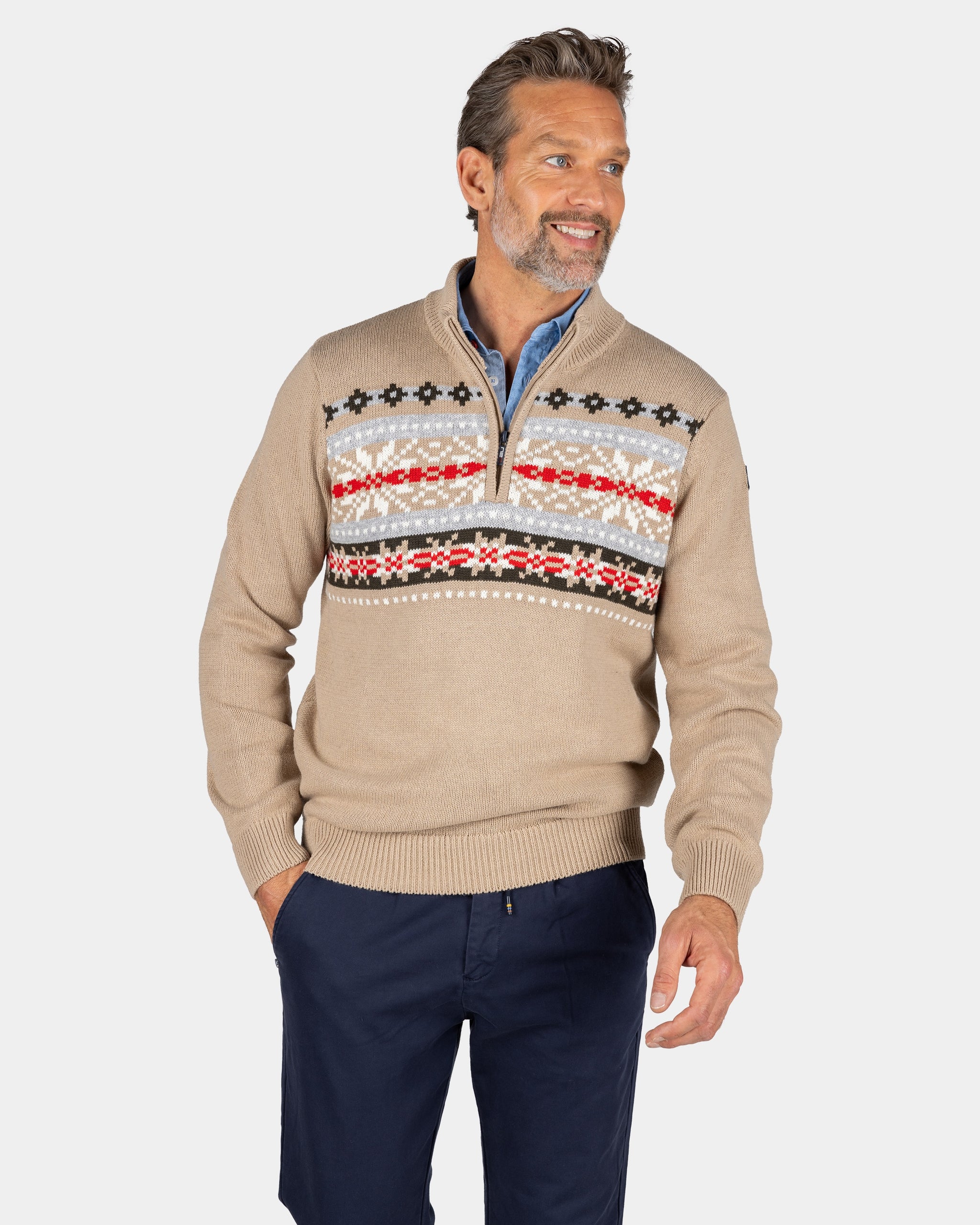 Sand-colored pullover with knitted print - Shimmering Sand Sand-colored pullover with knitted print - Shimmering Sand